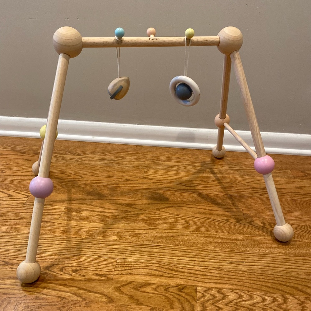 Crate&kids Wooden Play Gym